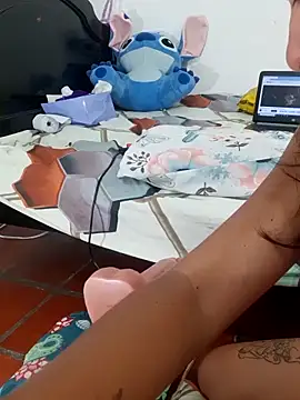 Hot bunny2024 online show from 29, 9, 2025