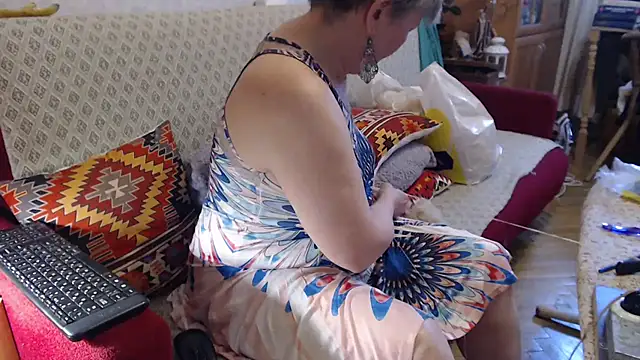 Snapshot of zarinafonliberman chatting on 11, 5, 2026 zarinafonliberman online show from 11, 5, 2026
