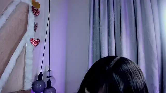 xhinata hyugax online show from 24, 3, 2026