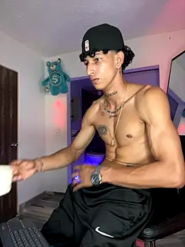 mike casseano online show from 25, 9, 2025