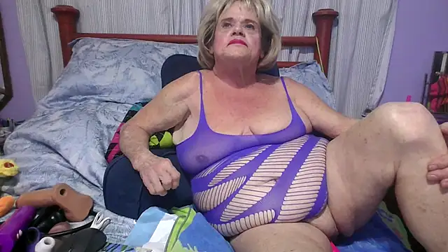 Snapshot of BigClitMelody chatting on 17, 1, 2026 BigClitMelody online show from 17, 1, 2026