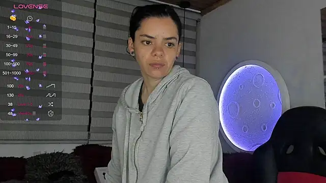 natasha logan  online show from 3, 8, 2026