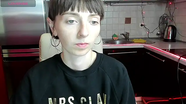 TayanaJons online show from 10, 1, 2025