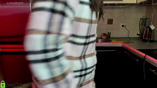 TayanaJons online show from 16, 3, 2025