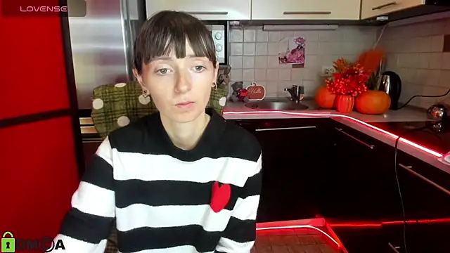 TayanaJons online show from 2, 10, 2025