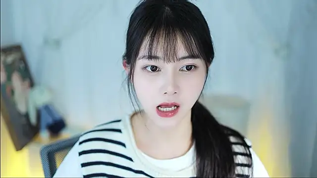 Judy520 online show from 28, 2, 2025