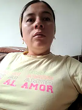 Snapshot of selena_gomez2 chatting on 3, 6, 2026 selena gomez2 online show from 3, 6, 2026