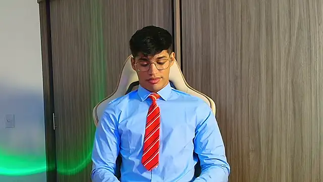 Jimmy Leeh  online show from 22, 11, 2025