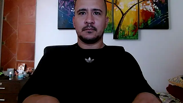 Snapshot of christian_colombian1 chatting on 13, 12, 2024 christian colombian1 online show from 13, 12, 2024