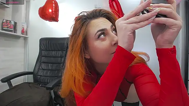 Snapshot of AvaBlue_ chatting on 13, 2, 2026 AvaBlue online show from 13, 2, 2026