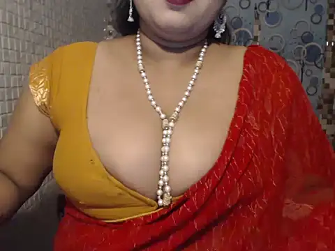 Oh Maya online show from 25, 11, 2025