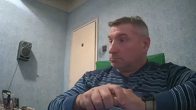 Snapshot of GYurmoka70 chatting on 7, 10, 2025 GYurmoka70 online show from 7, 10, 2025