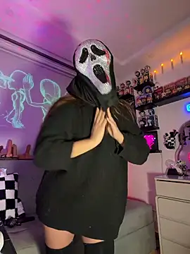 crystal bunny7 online show from 9, 3, 2026