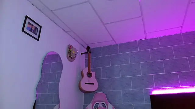 Dakota bumm online show from 1, 4, 2026