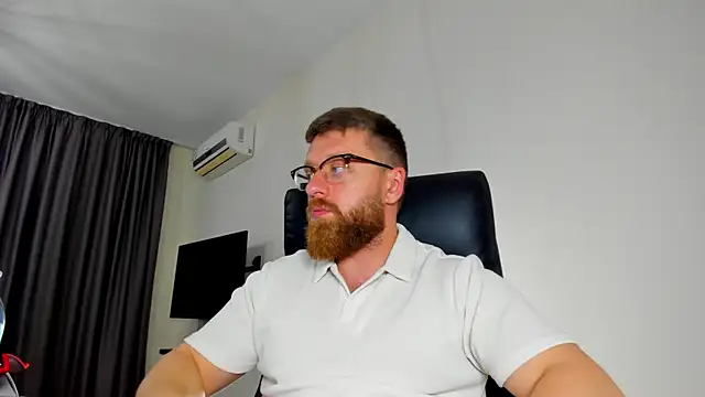 Snapshot of Findom_guy chatting on 11, 5, 2026 Findom guy online show from 11, 5, 2026