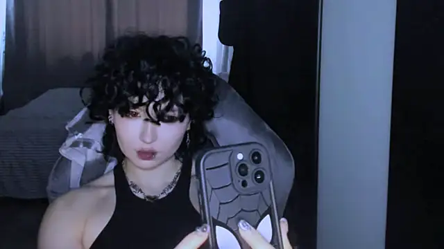 Snapshot of MiraiiTae chatting on 28, 1, 2025 MiraiiTae online show from 28, 1, 2025