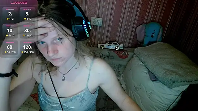 Kathlyn  Heath online show from 18, 4, 2026