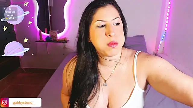 Gabby stone  online show from 7, 1, 2026