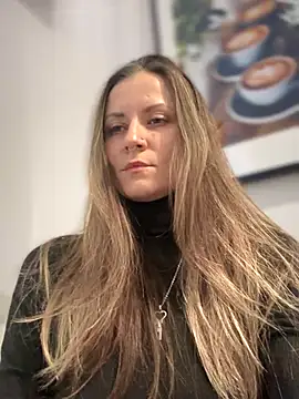 MissAgatha online show from 15, 10, 2025