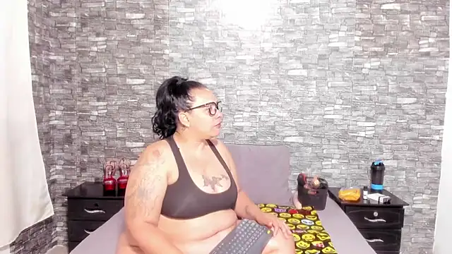 Snapshot of Sofie-Storm chatting on 16, 1, 2025 Sofie-Storm online show from 16, 1, 2025