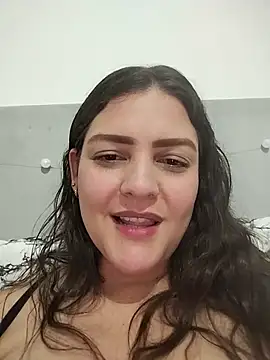 Mia Hampton online show from 20, 6, 2026