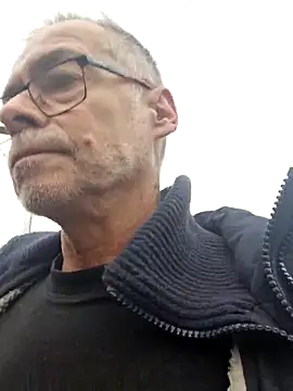 DarrenSullivanSlut online show from 3, 3, 2025