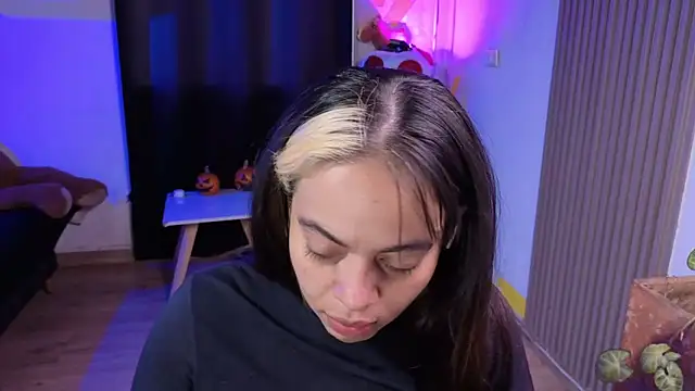 Cuttiealice online show from 30, 11, 2025