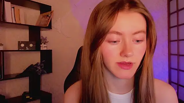 KateCuddle online show from 16, 1, 2025