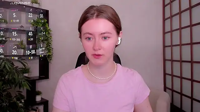 KateCuddle online show from 29, 6, 2026