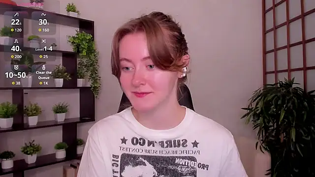 KateCuddle online show from 20, 7, 2026