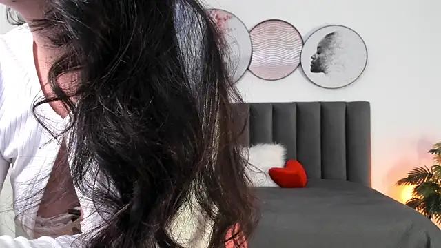 SaharaGarcia   online show from 11, 3, 2025