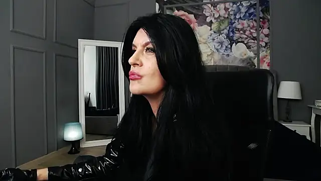 Snapshot of DomMelissaW chatting on 5, 12, 2024 DomMelissaW online show from 5, 12, 2024