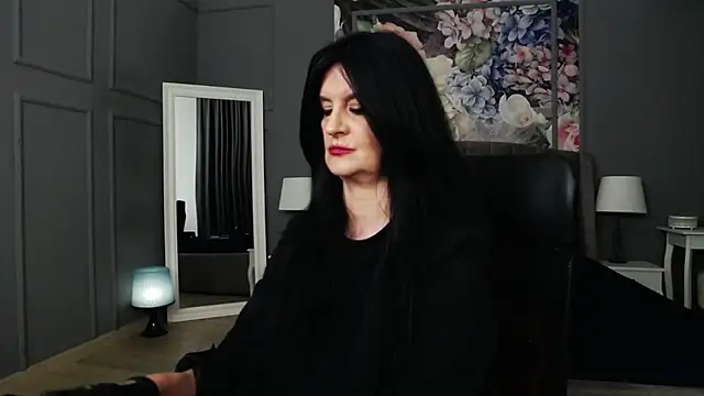 Snapshot of DomMelissaW chatting on 21, 12, 2024 DomMelissaW online show from 21, 12, 2024