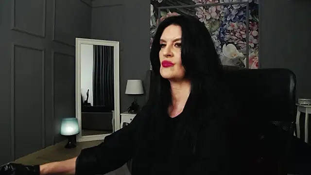 Snapshot of DomMelissaW chatting on 9, 1, 2025 DomMelissaW online show from 9, 1, 2025
