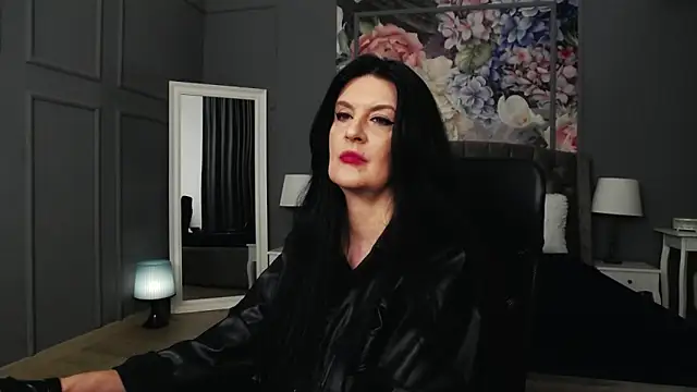 Snapshot of DomMelissaW chatting on 22, 2, 2025 DomMelissaW online show from 22, 2, 2025