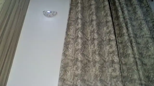 Snapshot of sweet_sassy_ chatting on 15, 12, 2025 sweet sassy online show from 15, 12, 2025