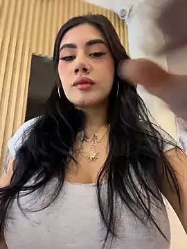 clarachanelricek online show from 2, 12, 2025