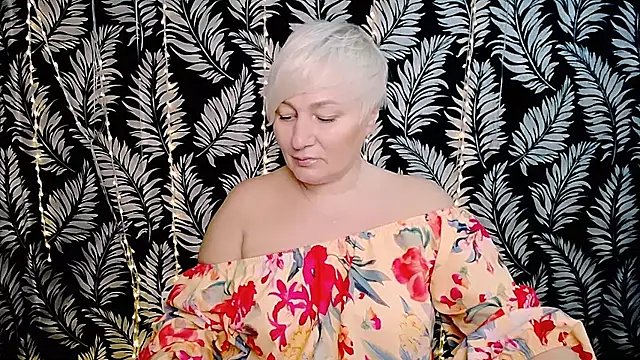 Olivia playful online show from 11, 1, 2026