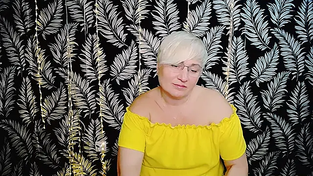 Olivia playful online show from 5, 3, 2026