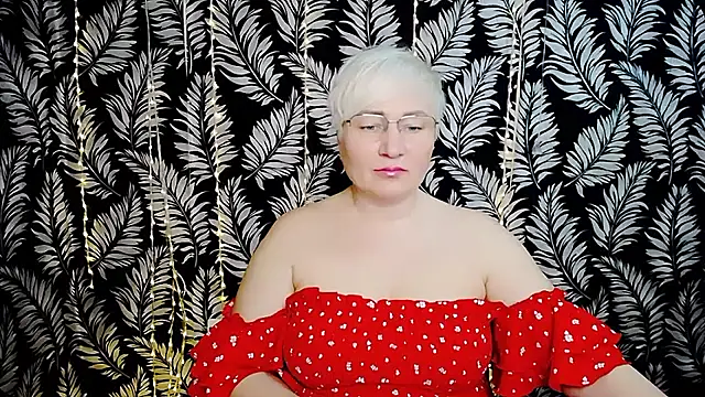 Snapshot of Olivia_playful chatting on 24, 5, 2026 Olivia playful online show from 24, 5, 2026
