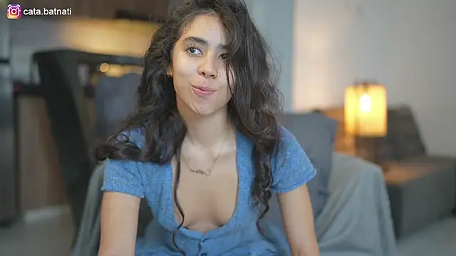 Snapshot of cata_batnati chatting on 17, 4, 2026 cata batnati online show from 17, 4, 2026