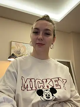 Snapshot of Janeee chatting on 18, 12, 2024 Janeee online show from 18, 12, 2024