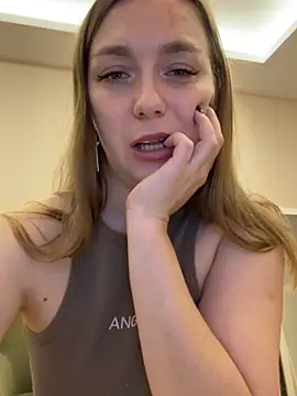 Snapshot of Janeee chatting on 28, 12, 2024 Janeee online show from 28, 12, 2024