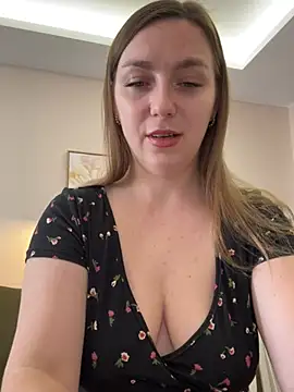 Snapshot of Janeee chatting on 6, 1, 2025 Janeee online show from 6, 1, 2025