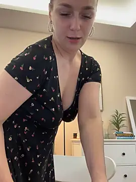 Snapshot of Janeee chatting on 6, 2, 2025 Janeee online show from 6, 2, 2025