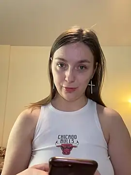 Snapshot of Janeee chatting on 7, 3, 2025 Janeee online show from 7, 3, 2025