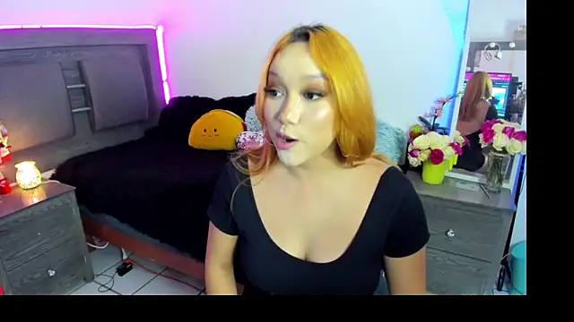 Cherrynoa online show from 8, 11, 2025