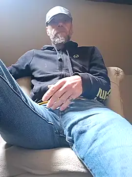 eddouxxx78 online show from 13, 4, 2026