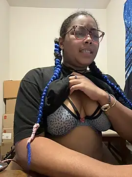 lunaxbat online show from 22, 12, 2025