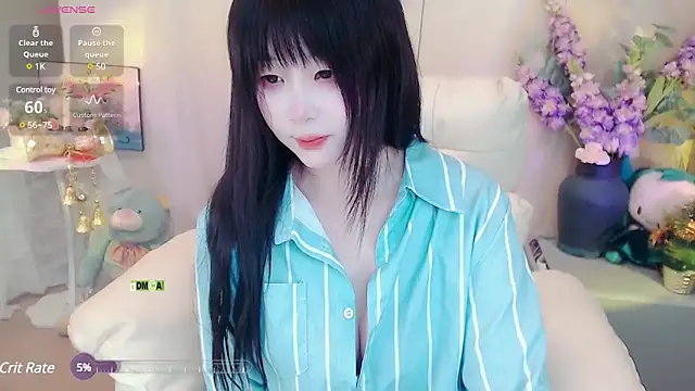 Snapshot of yoyoyo_99 chatting on 20, 2, 2025 yoyoyo 99 online show from 20, 2, 2025